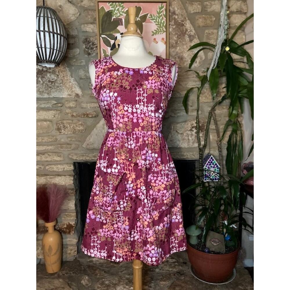 Pretty in Print - Wine Floral Dress with Pockets - Size SM